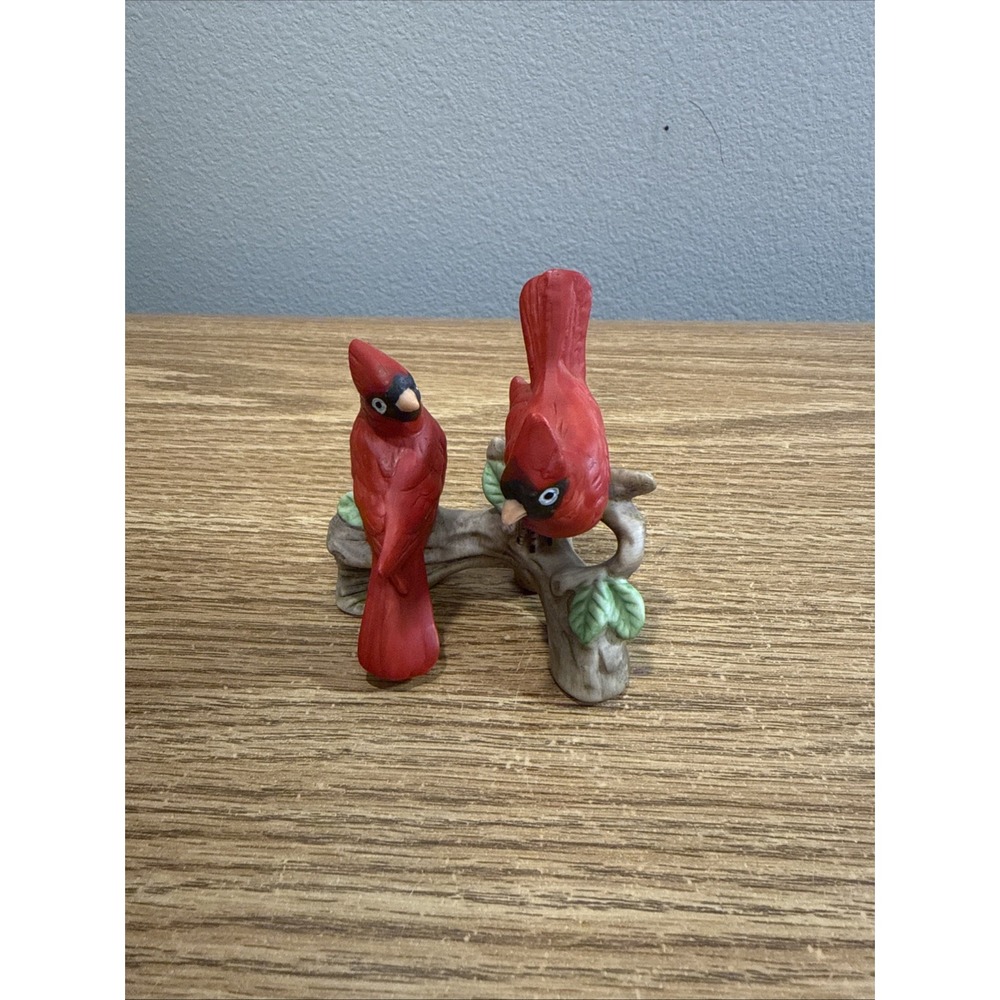 Vintage Lefton Hand‎ Painted Red Cardinal Bird Figurine